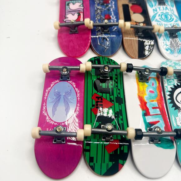 Authentic TECH DECK Mini Collectible Finger Skateboard Lot of 12 EUC - Picture 8 of 9